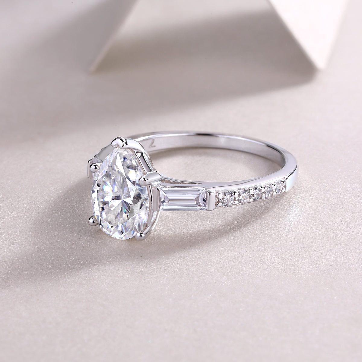 1Large Diamond Diamond Ring Luxury Fashion Set Moissanite Silver Ring Prohibit Tk Sales